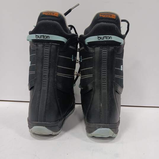 Women's Lodi Snowboarding Boots Size 6 image number 3