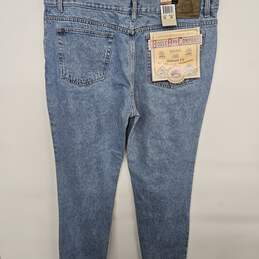 Bugle Boy Company Gold Crest 740 Relaxed Fit Jeans alternative image
