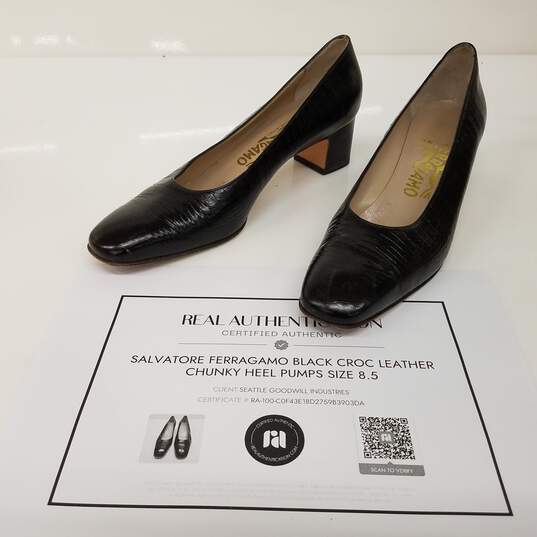 Salvatore Ferragamo Black Croc Leather Chunky Heel Pumps Women's Size 8.5 image number 1