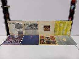Bundle of 8 Records alternative image