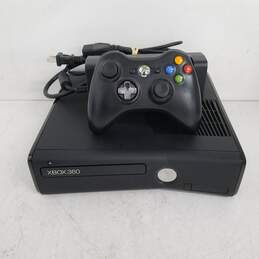 Microsoft Xbox 360 S 250GB Console Bundle with Games & Controller alternative image