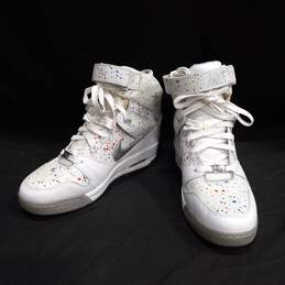 Nike Women's White Paint Splatter Sneakers Size 11