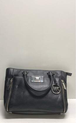 Michael Kors Black leather quilted Tote