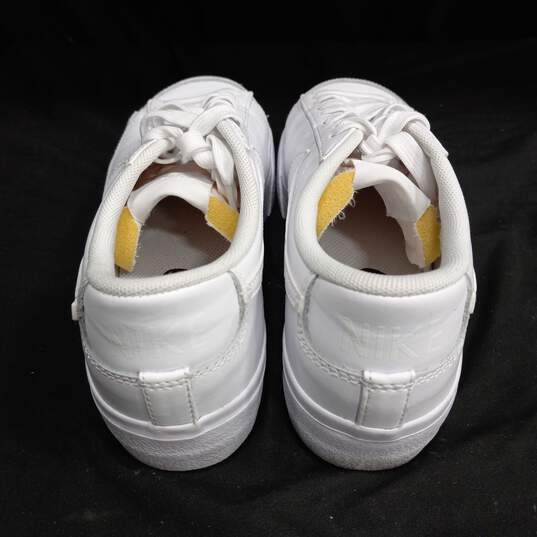 Nike Women's DJ0292-100 Triple White Blazer Low Platform Sneakers Size 6 image number 4