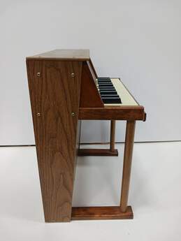 Vintage Jaymar Kids Toy Piano alternative image