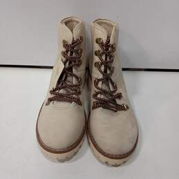 St. John's Bay Women's 100-2749 Lakeline Cream Boots Size 9M with Tag