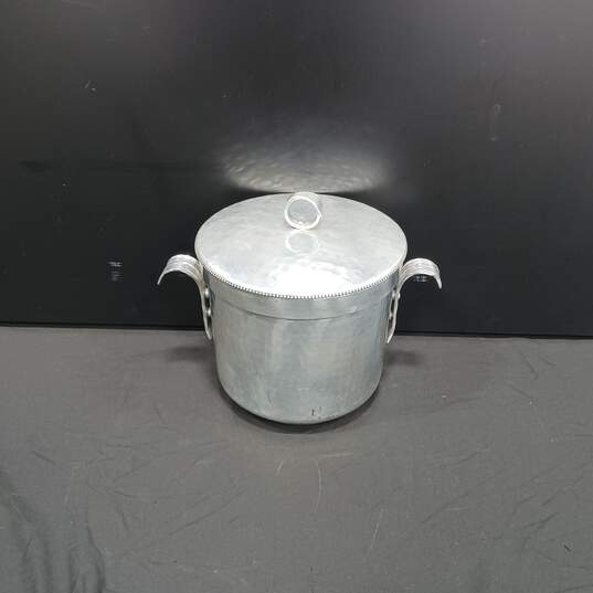 Vintage Hammered Aluminum Ice Bucket image number 1