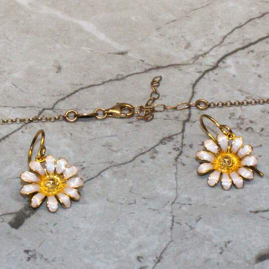 Dyadema Vermeil Butterfly Necklace & Daisy Earrings - 8.4g image number 4