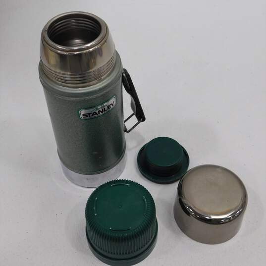 Vintage Aladdin Stanley 24oz. Wide Mouth Green Metal Thermos image number 3