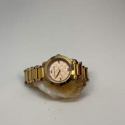 Designer Michael Kors MK-3159 Runway Gold-Tone Round Dial Analog Wristwatch alternative image