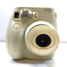 Fujifilm Instax Mini 7s Instant Camera alternative image