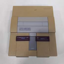 Vintage Super Nintendo Entertainment System Video Game Console Model SNS-001 alternative image