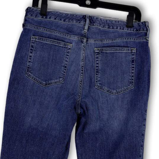 Womens Blue Denim Medium Wash Stretch Pockets Straight Leg Jeans Size 8L image number 4
