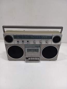 General Electric Model No. 3-5257A Radio/Cassette Recorder Radio