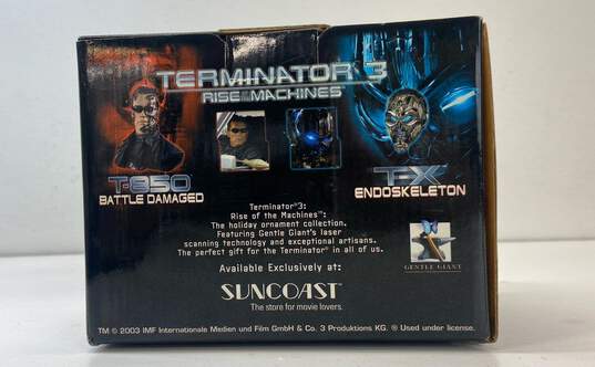 Gentle Giant Terminator 3 T-X Endoskeleton & Battle Damage T-850 Ornaments image number 3