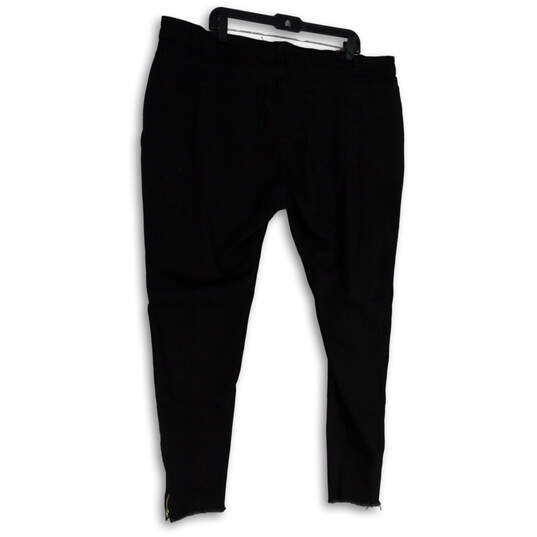 NWT Womens Black Dark Wash Denim Distressed Skinny Leg Jeans Size 5XL image number 2
