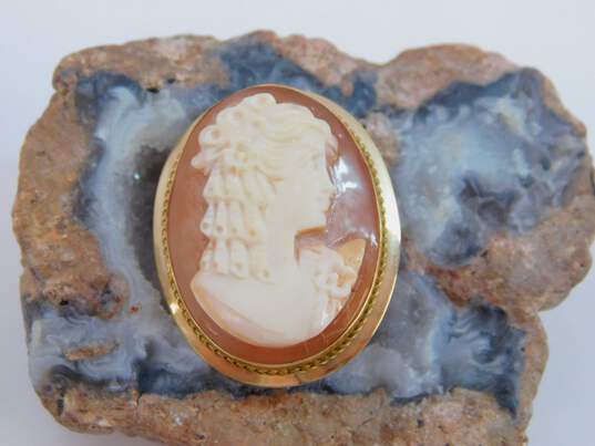 Vintage 14K Yellow Gold Carved Shell Cameo Pendant Brooch 4.7g image number 1