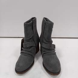 Bearpaw Women's Gray Heeled Boots Size 9 W/Tags