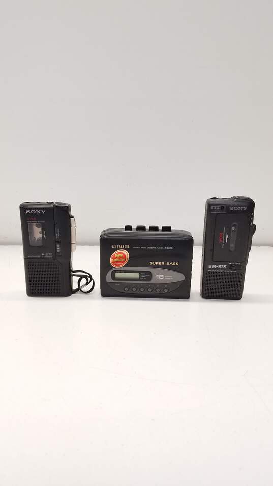 Bundle of 3 Assorted Cassette Players image number 1
