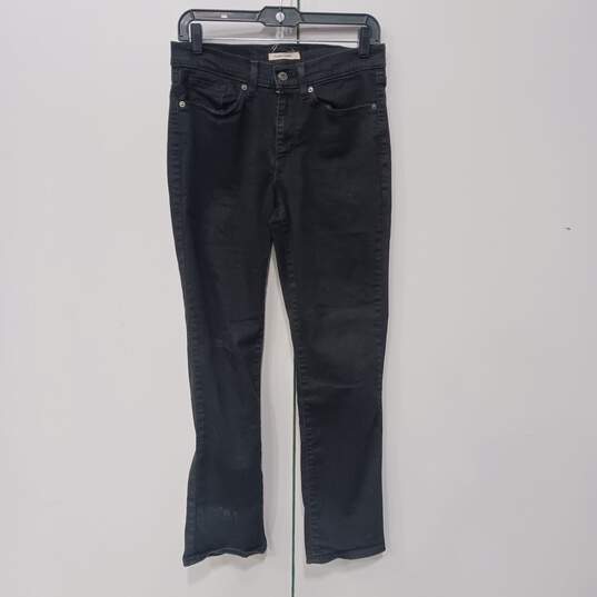 Levi's Women's Black Classic Straight Jeans Size 6 image number 1