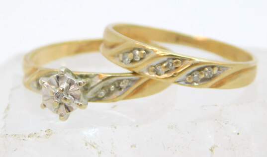 10K Yellow Gold Diamond Accent Bridal Set 2.5g image number 2
