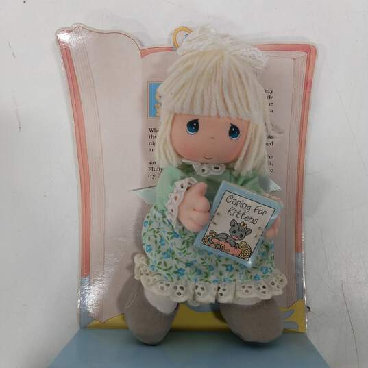Two Precious Moments Storybook Collection Dolls image number 5