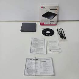 LG Ultra Slim Portable DVD Writer for Notebook Users