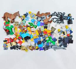 8.1 oz. LEGO Miscellaneous Minifigures Bulk Lot