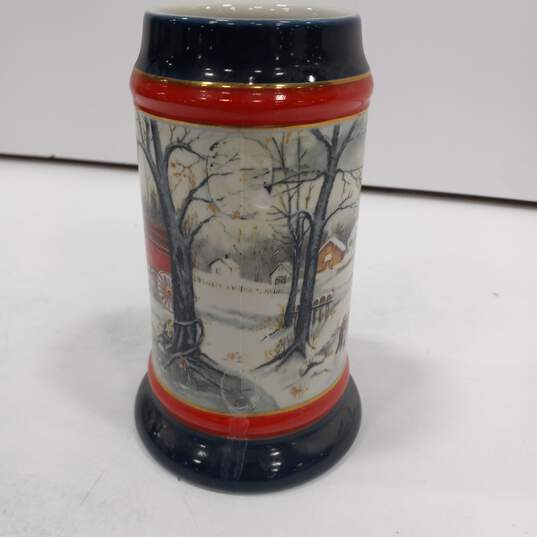 1990 Budweiser Holiday Beer Stein image number 2