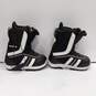 Boys Black Snow Boots Size 5 image number 3