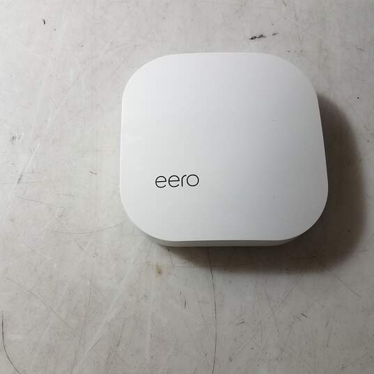 eero 1st Generation Home WiFi System A010001 image number 1