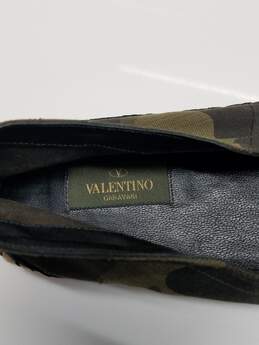 Valentino Garavani Green Canvas Camo Print Slip On Shoes Sz 43 alternative image