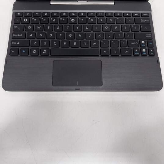 ASUS Transformer Tablet w/ Keyboard Dock image number 2