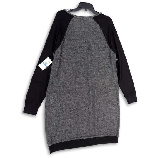 NWT Womens Gray Long Sleeve Round Neck Zipped Pockets Sweater Dress Size M image number 2