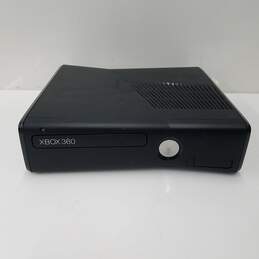 Microsoft Xbox 360 Console 4GB