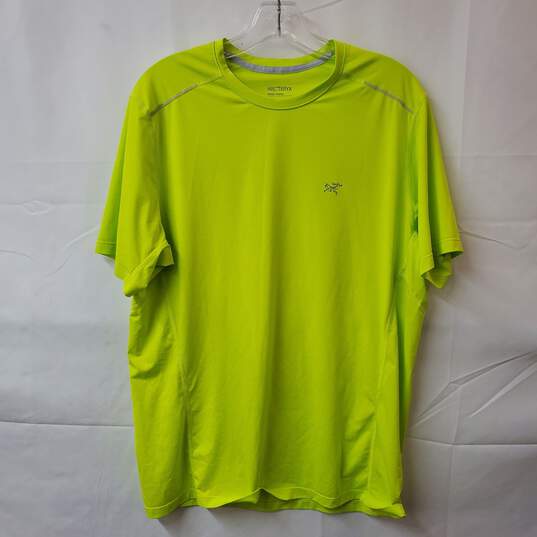 Arc'teryx Motus Crew Neck Men's Shirt Lightweight Neon Sized L image number 1