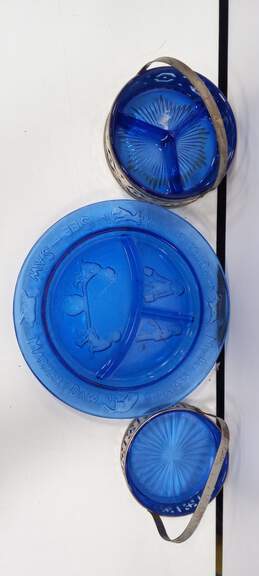 Bundle of 3 Assorted Blue Glass Plates alternative image