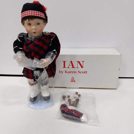 Danbury Mint Porcelain Doll-1994 "Ian" Bagpiper By Karen Scott IOB image number 1
