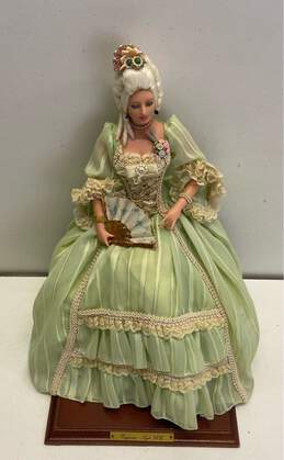 Marin Selection Doll 17th Century Green Dress 15in High Seated Eugenia Doll alternative image