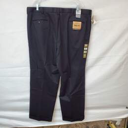 Dockers Relaced Fit Pleated Size 42x32 alternative image