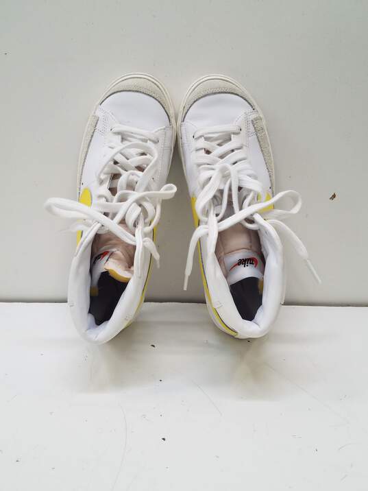 Nike Blazer Mid 77 Vintage Opti Yellow, White Sneakers BQ6806-101 Size 7 image number 4