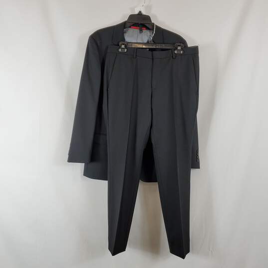 Hugo Boss Men's Black Two-Piece Suit SZ 38R image number 1