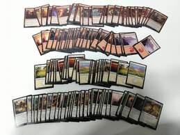 Lot of Assorted Magic: The Gathering Trading Cards w/ Players' Guide alternative image