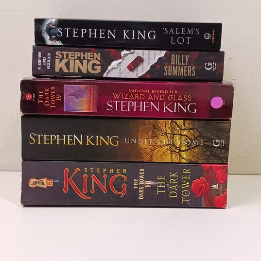Stephen King Paperback Novels Assorted 5pc Lot image number 3