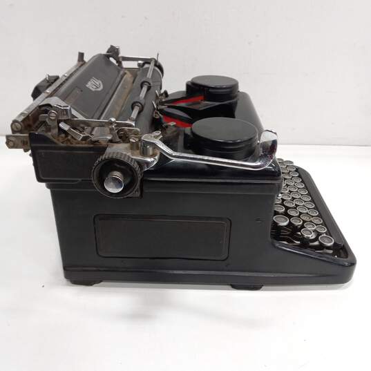 Vintage Black Royal Typewriter image number 6