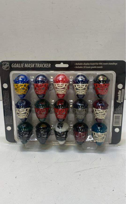 Franklin NHL Mini Goalie Mask Tracker/Standings Board (NEW) image number 4