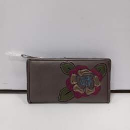 Relic Women's Brown Leather Wallet