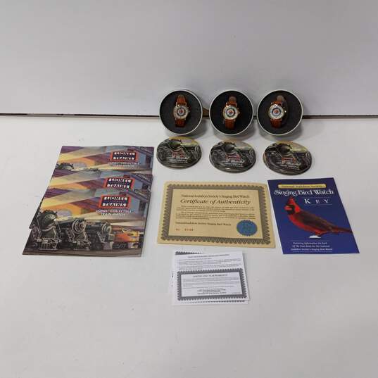 3pc Set of Lionel Trains Collectible Train Watch In Tins image number 1
