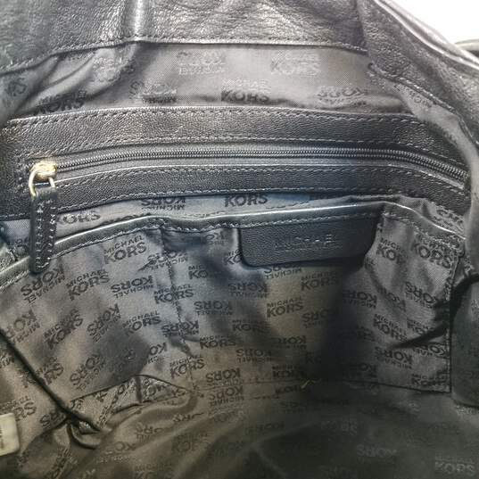 Michael Kors Black Leather Handbag image number 5