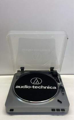 Audio Technica Stereo Turntable AT-LP60 alternative image